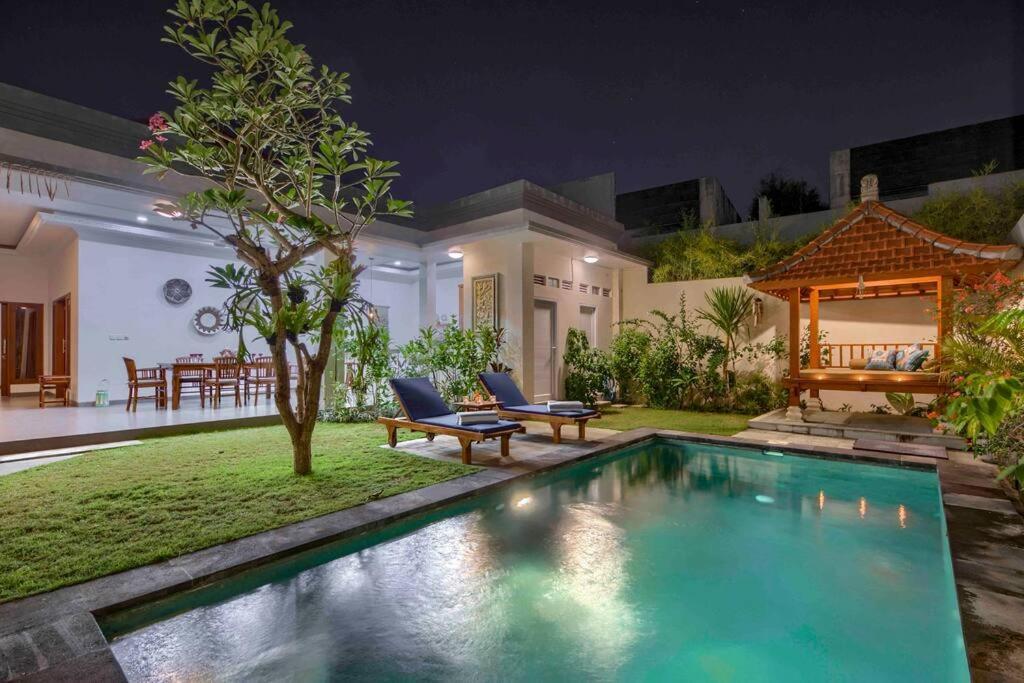 Villa Bendida Private Gateway Central Seminyak Exterior photo